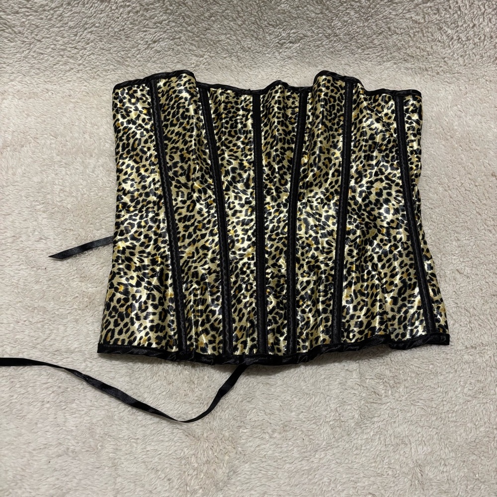 Leopard print lace up corset
